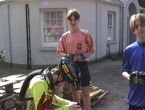 10 Apr 1995 · Cornwall: Day 2 Golant to Boswinger